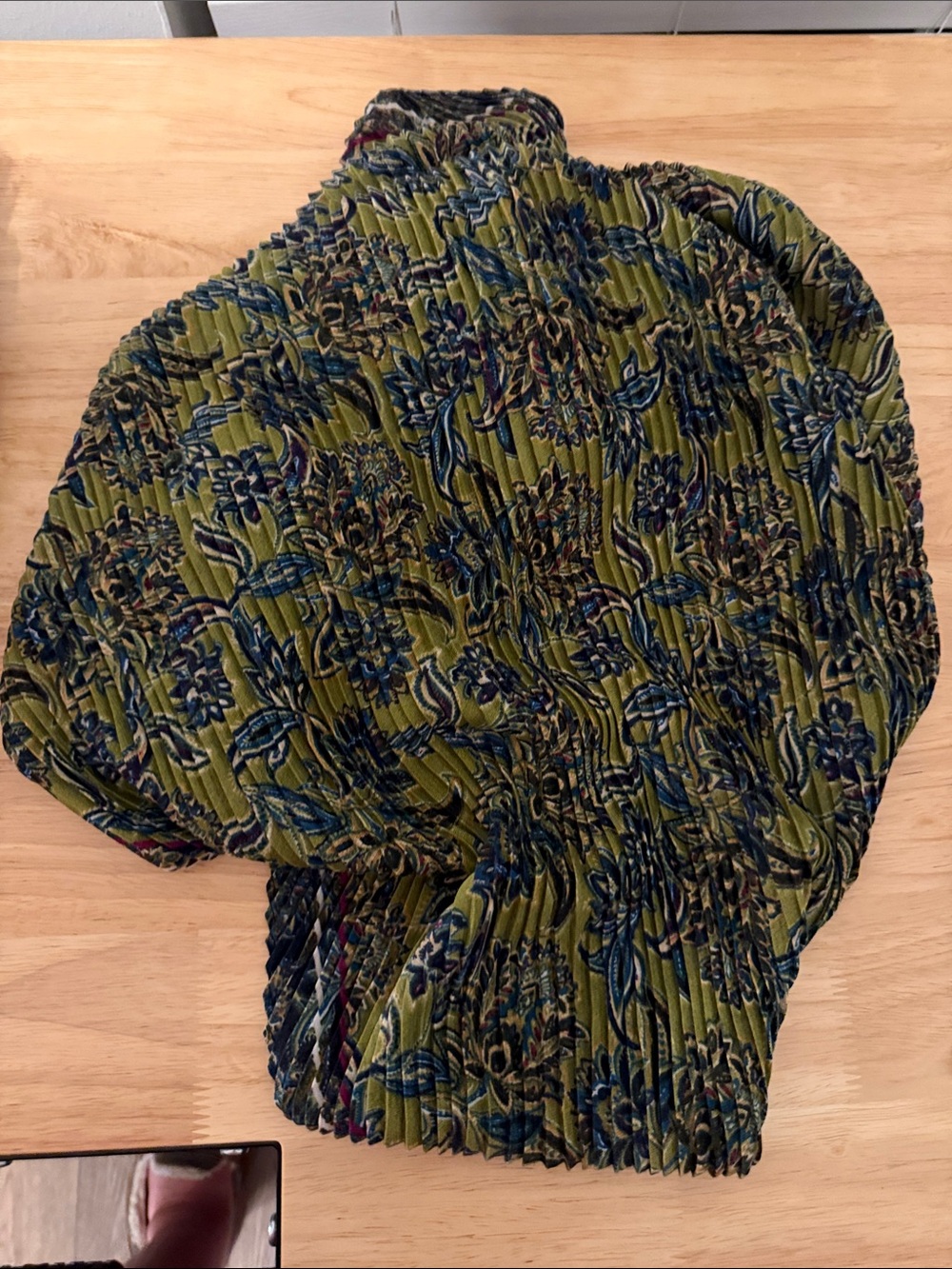 J. Jill Olive Green and Navy Floral Pleated Scarf